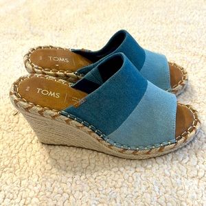 Tom’s Monica Wedge sandal.